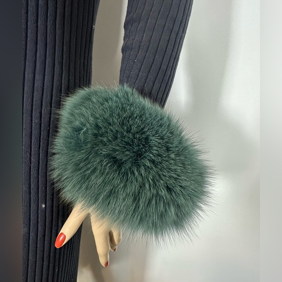 Green Fox Fur Cuffs - Picture 2 of 3